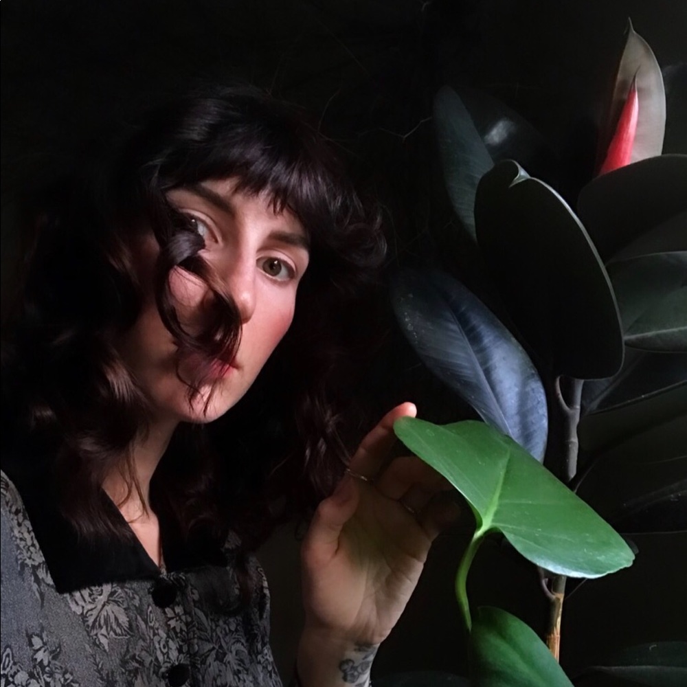 Meet your Posher, Maja